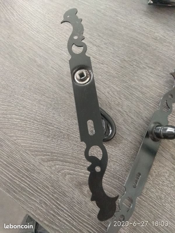 Poignée de porte en fer forgé neuf (image 2)