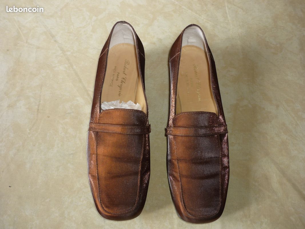 1 paire de mocassins femme cuir et satin Robert Clergerie (image 2)
