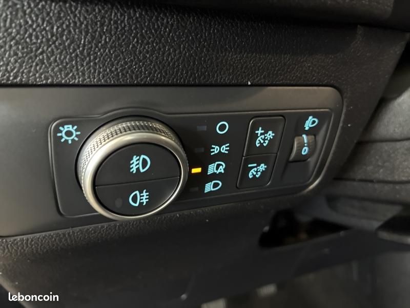 Ford Kuga 2.0 EcoBlue 150ch mHEV Titanium (image 12)