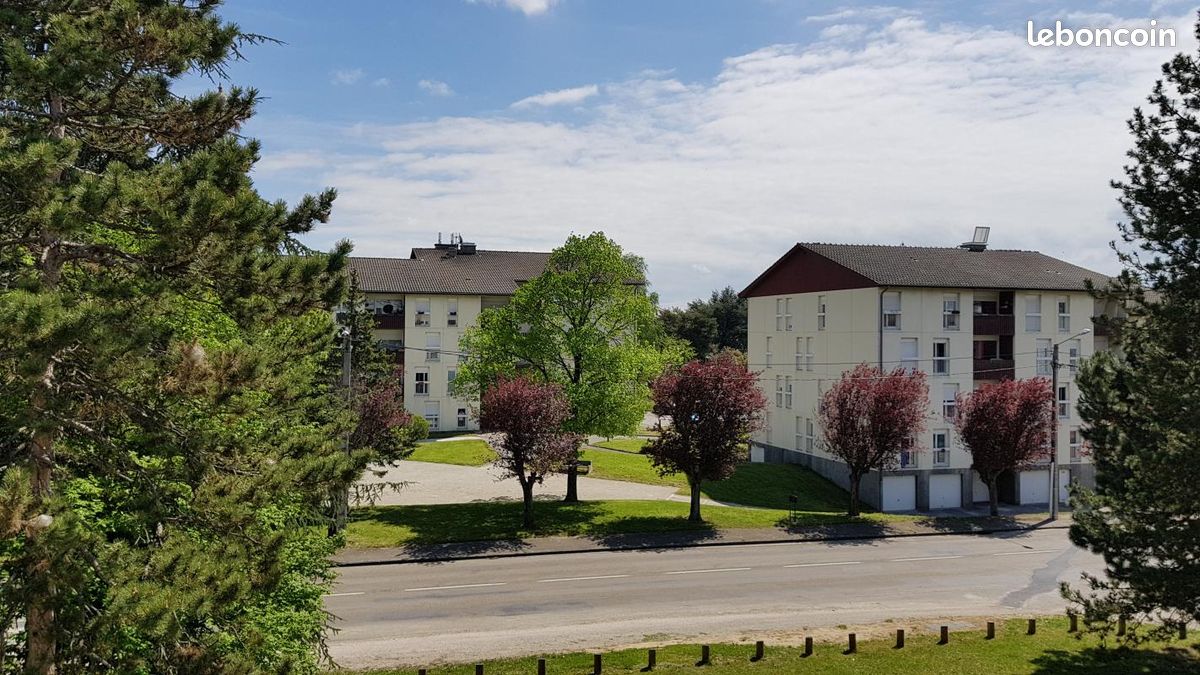 Appartement 4 pièces 87 m² · à La Côte-Saint-André · 87 m² · 741 €/mois