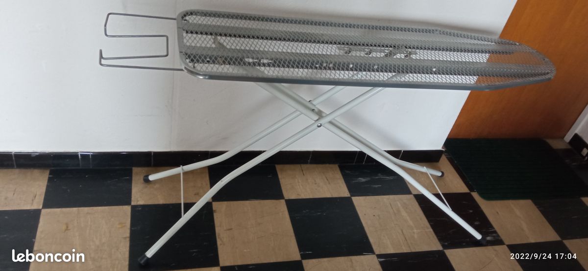 Table a repasser (image 6)