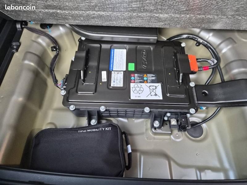 Kia Stonic 1.0 T-GDi 115ch MHEV Active DCT7 (image 14)