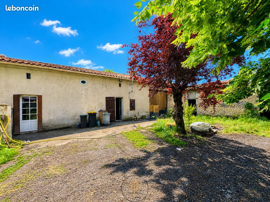 Maison 5 pièces 127 m² · à Val des Vignes · 127 m² · 160 000 €