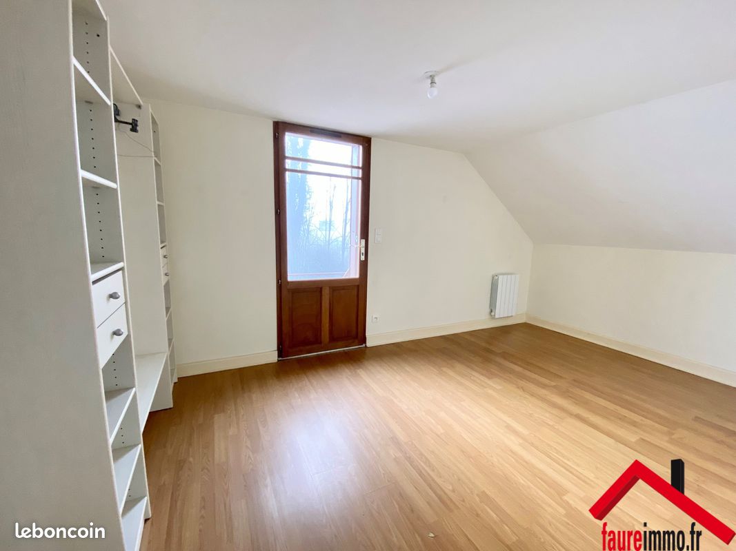 Maison 5 pièces 92 m² - Uzerche 19140 (image principale 5)