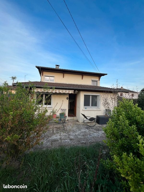 Maison 5 pièces 110 m² · à Rignieux-le-Franc · 110 m² · 280 000 €