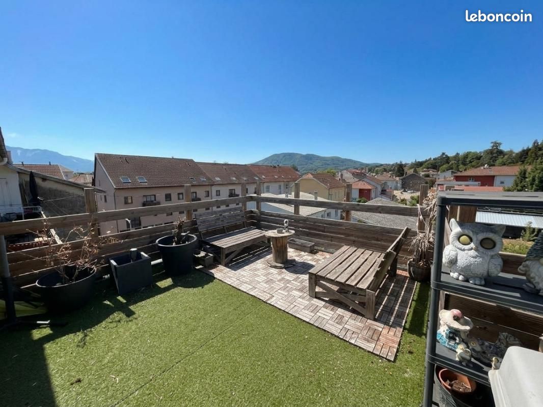 Appartement 4 pièces 113 m² · à Rives · 113 m² · 160 000 €
