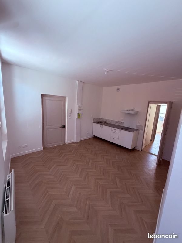 Appartement 2 pièces 38 m² · à Châlons-en-Champagne · 38 m² · 520 €