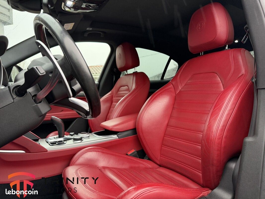 Alfa Romeo Stelvio 2.2 JTD 210CH 4X4 Q4 VELOCE + SUIVI COMPLET + TOIT OUVRANT + GARANTIE (image 7)