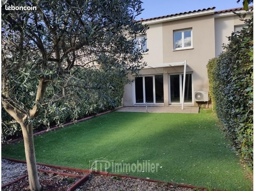 Maison 5 pièces 101 m² · à Saint-Martin-de-Crau · 101 m² · 317 000 €