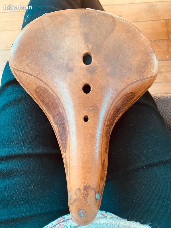Selle De Vélo Ancienne à Ressorts Henri Gauthier, Vintage, Pour Collection Ou Déco