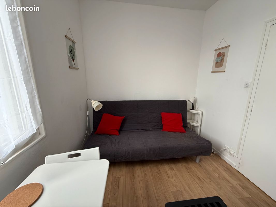 Appartement 1 pièce 14 m² · à Tours · 14 m² · 390 €