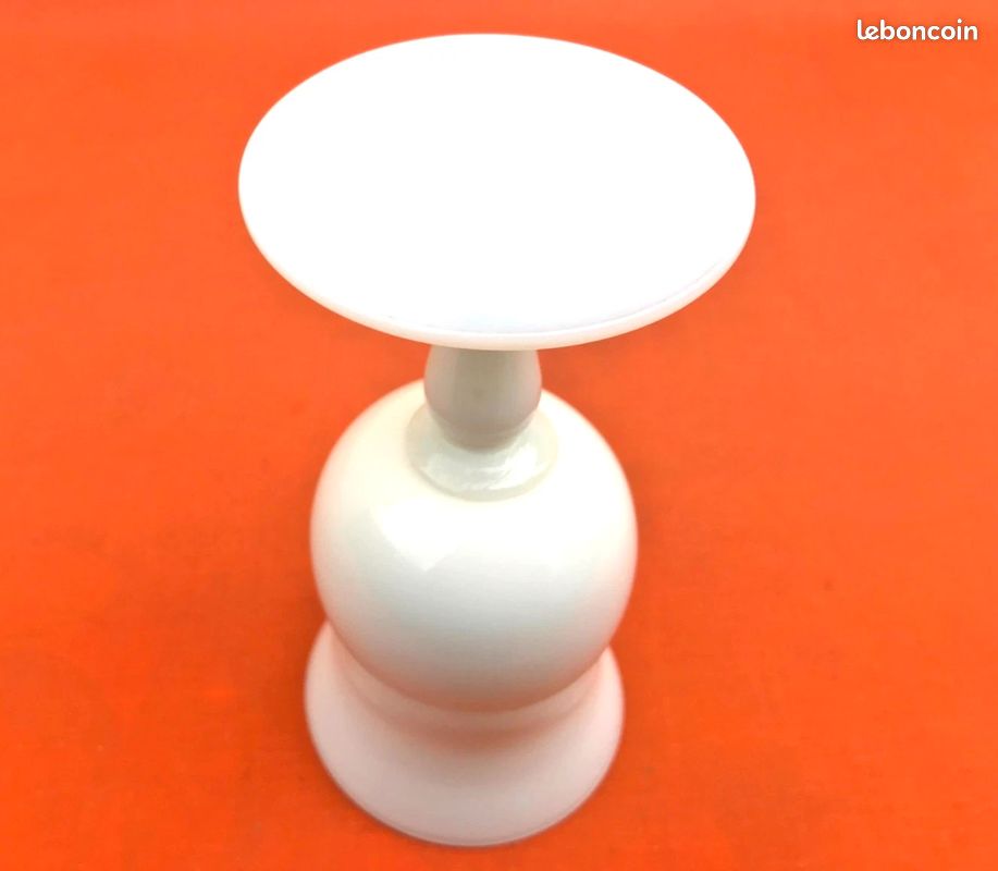 Vase opaline blanche (image 3)