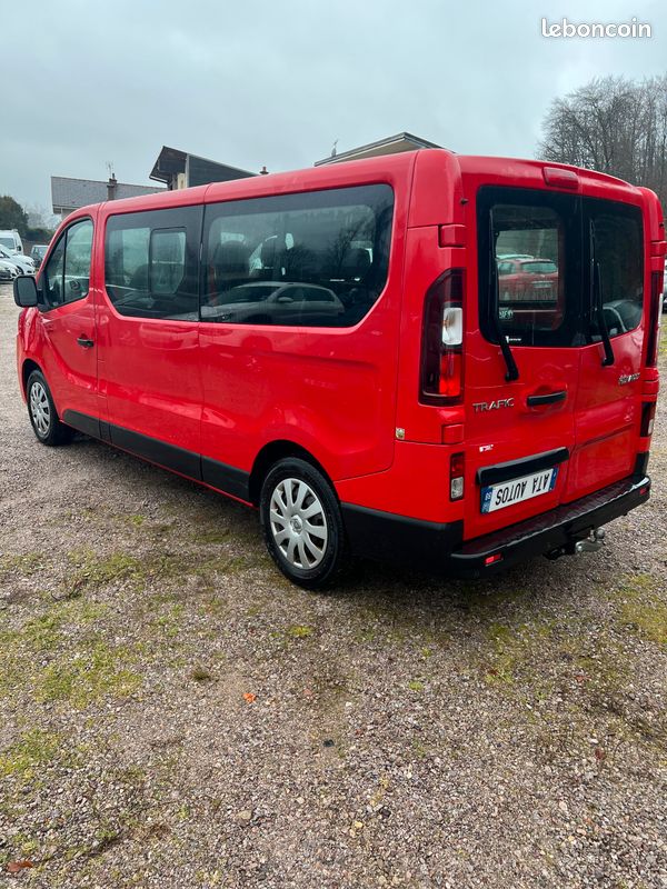 Renault Trafic COMBI L2 1.6 DCI 125ch ENERGY LIFE 9 PLACES (image 4)