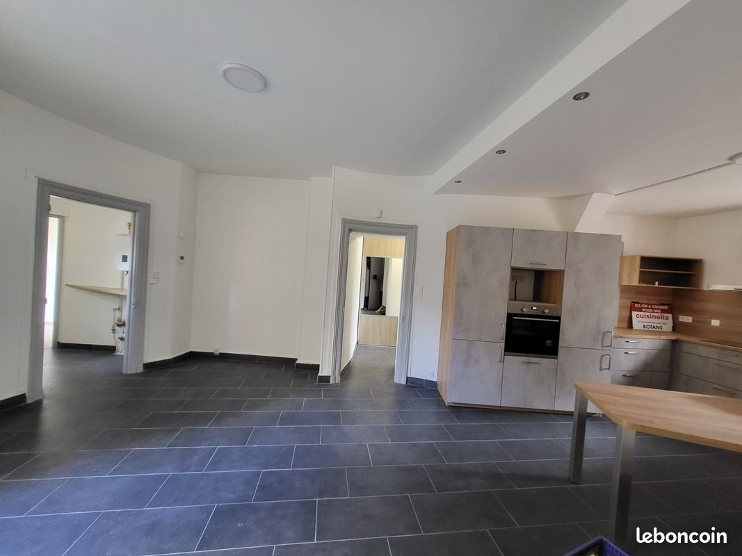 Appartement 3 pièces 71 m² · à Belfort · 71 m² · 88 000 €
