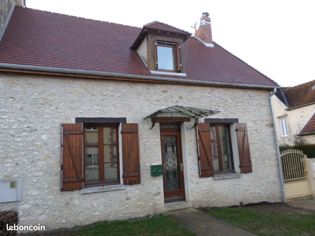 Maison 3 pièces 60 m² · à Montmirail · 60 m² · 650 €