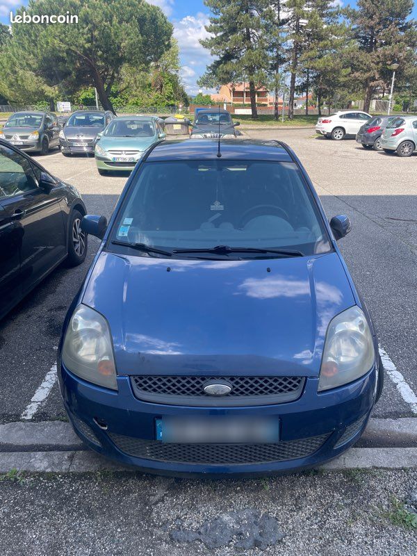 Ford fiesta (image 3)
