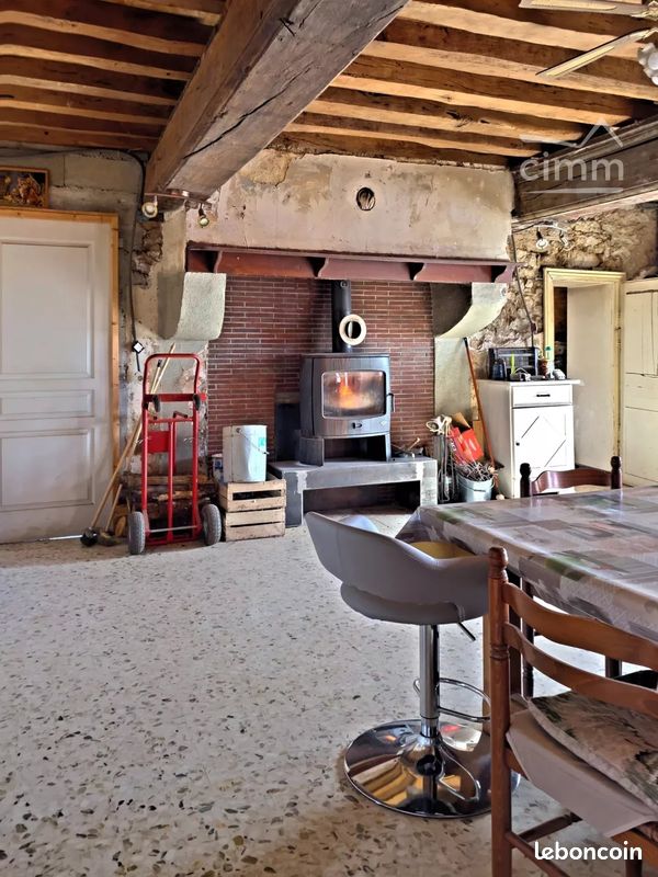 Maison 4 pièces 92 m² · à Dompierre-en-Morvan · 92 m² · 48 000 €