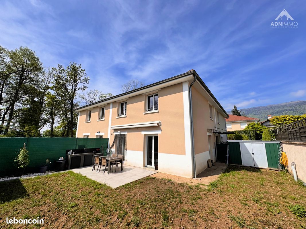 Maison 4 pièces 81 m² · à Saint-Jean-de-Gonville · 81 m² · 435 000 €