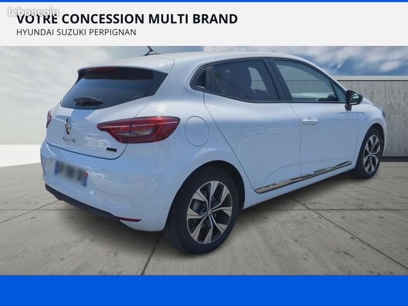 Renault Clio 1.6 E-Tech 145ch full hybrid Evolution (image 6)
