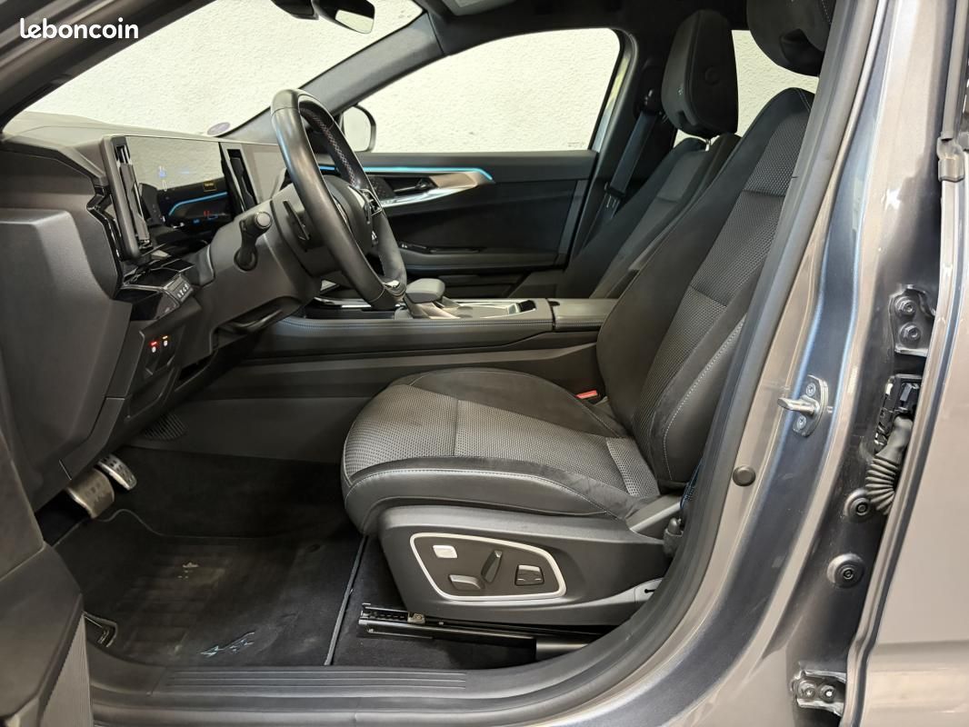 Renault Espace E-Tech hybrid 200 esprit Alpine (image 29)