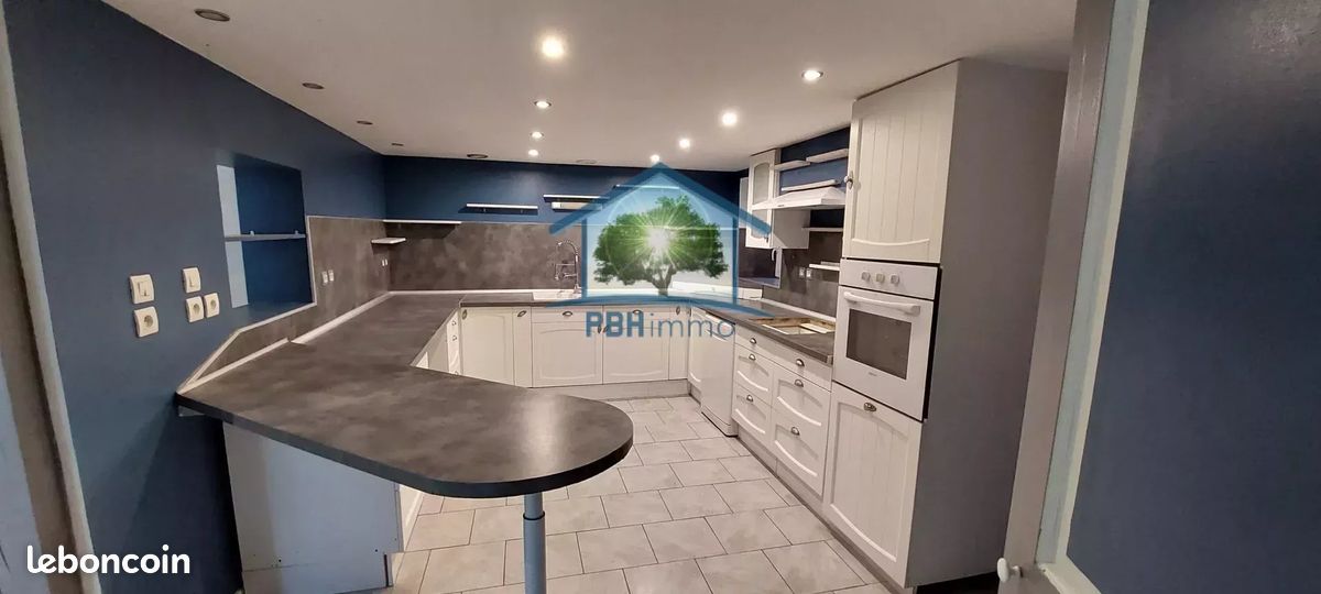 Maison 6 pièces 172 m² · à Herpelmont · 172 m² · 175 000 €
