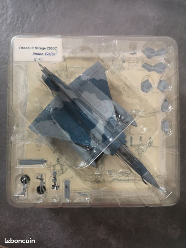 Dassault Mirage 2000C REVELL |03813| 1:48