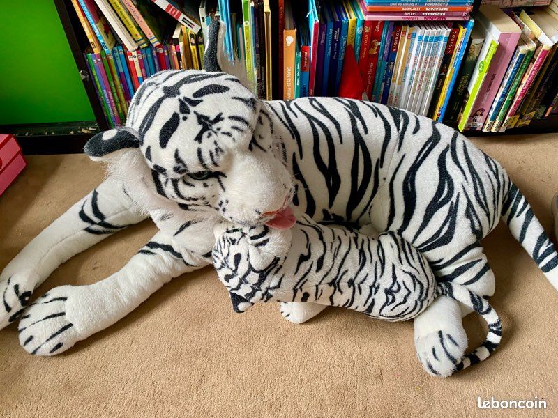 Grande peluche tigre blanc avec son bébé Jeux Jouets
