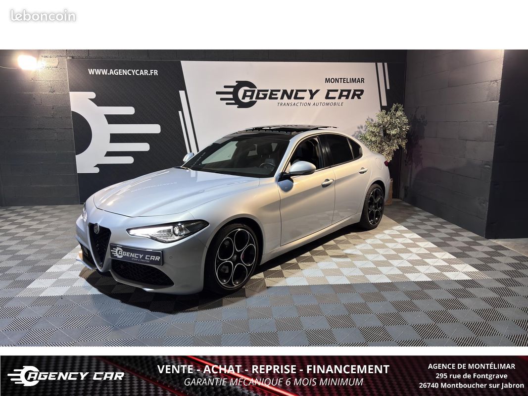 ALFA ROMEO GIULIA 2.2 D 190ch BVA - Gris Lunaire - 1ère Main (image 1)