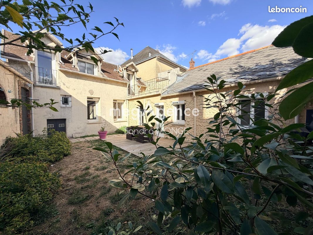 Maison 4 pièces 88 m² · à Auneau-Bleury-Saint-Symphorien · 88 m² · 178 000 €
