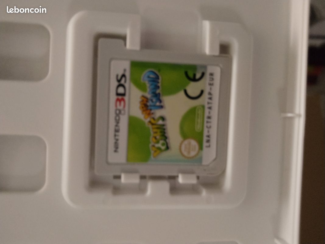 Jeu ds Yoshi's new island 3DS xl (image 2)