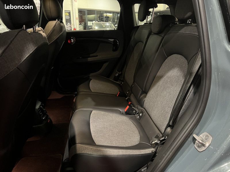 Mini COUNTRYMAN COOPER D 150CH BUSINESS DESIGN ALL4 BVA8 (image 16)