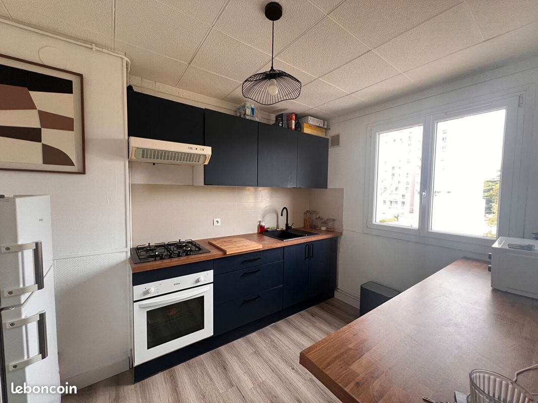 Appartement 2 pièces 44 m² · à Saint-Lô · 44 m² · 79 000 €