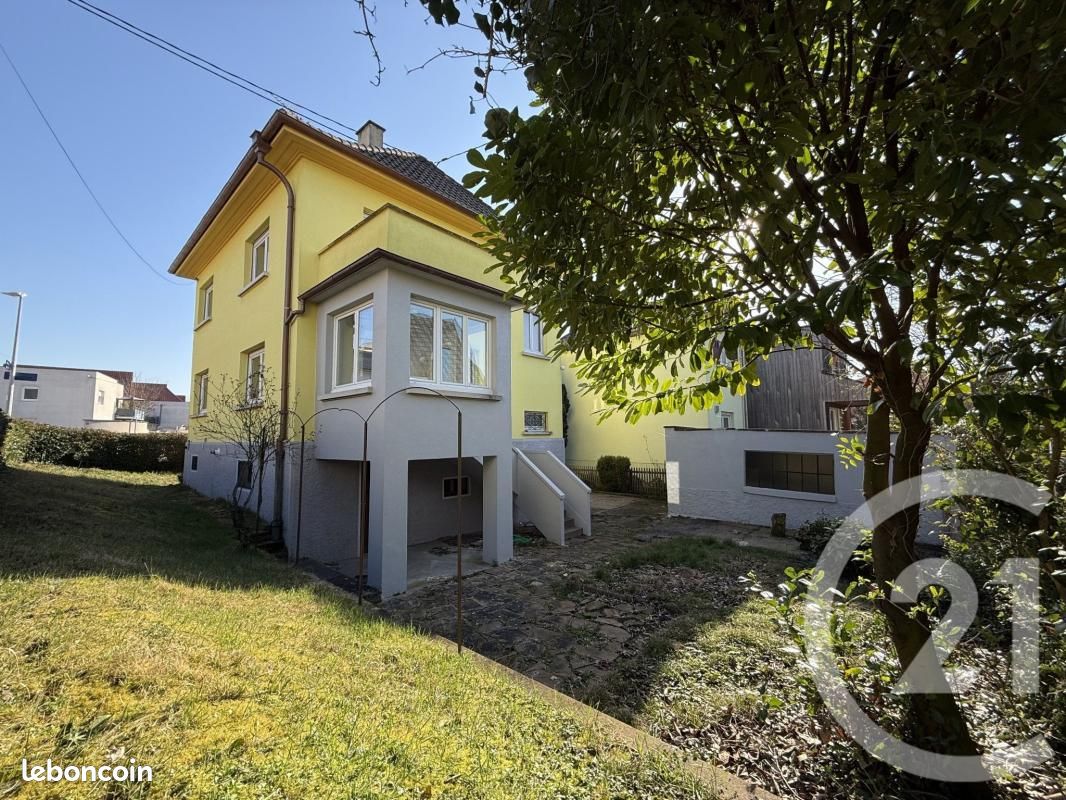 Maison 5 pièces 115 m² · à Lingolsheim · 115 m² · 355 000 €