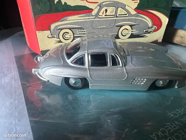 Modèle Réduit Mercedes 300 SL Par Quiralu – échelle 1:43 – Vintage – Métal – Bon état