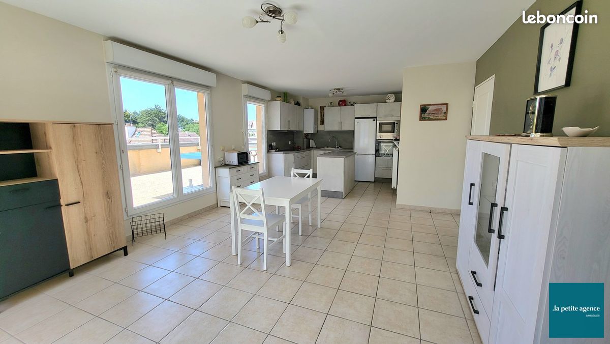 Appartement 2 pièces 52 m² · à Merville-Franceville-Plage · 52 m² · 294 000 €