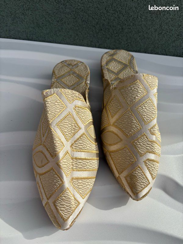 Babouches dorées artisanal Fès T41 neuves (image 4)