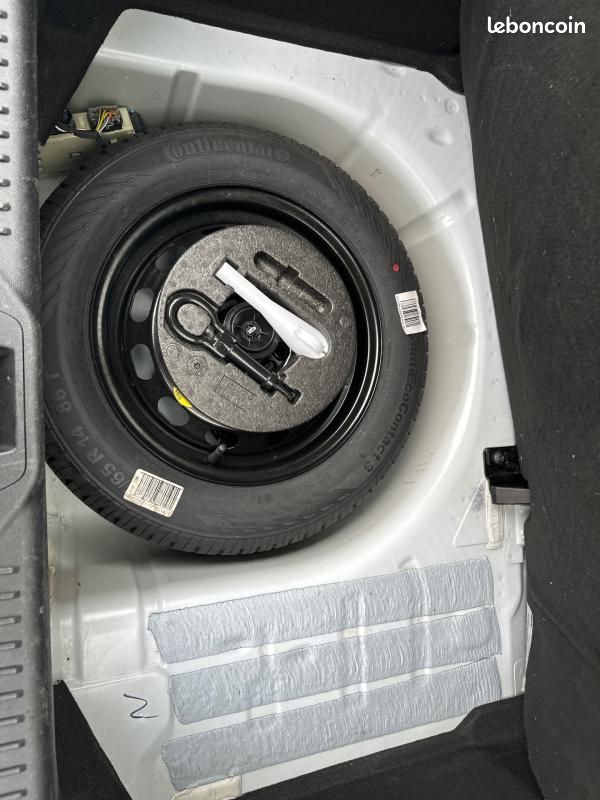 Ford Fiesta 1.0 ECOBOOST - 125 BV DCT S&S TITANIUM (image 9)