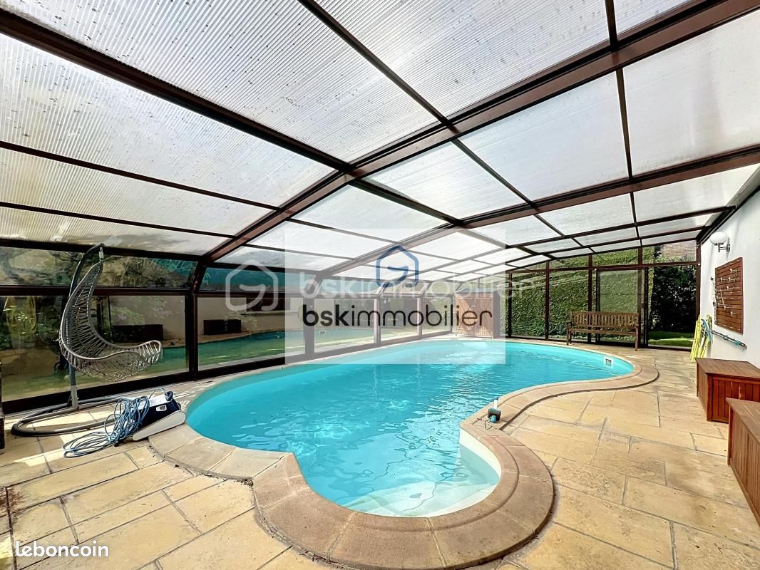 Maison 8 pièces 178 m² (image 2)