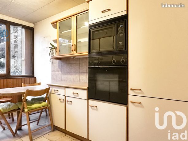 Appartement 7 pièces 92 m²