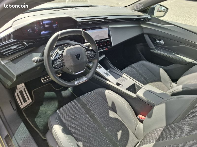 Peugeot 308 1.2 HYBRID 145CH GT E-DCS6 (image 3)