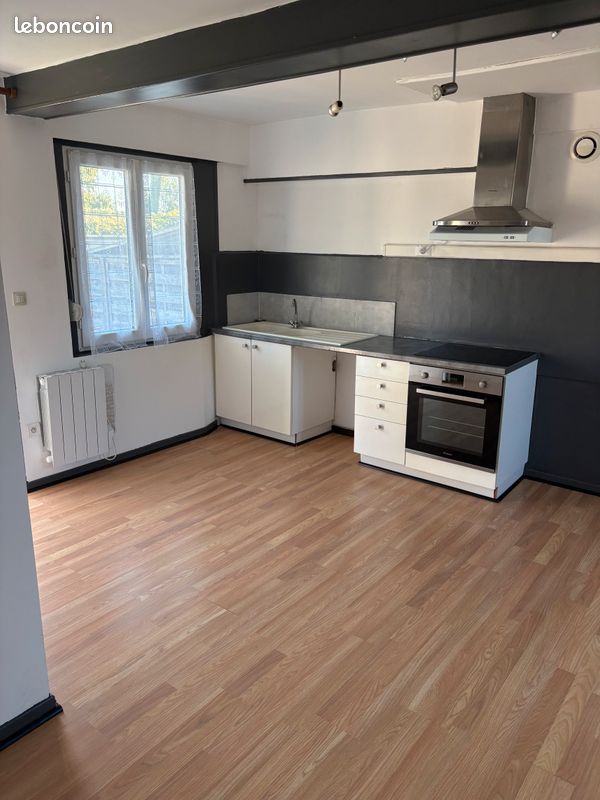 Appartement 3 pièces 55 m² · à Noyon · 55 m² · 660 €/mois
