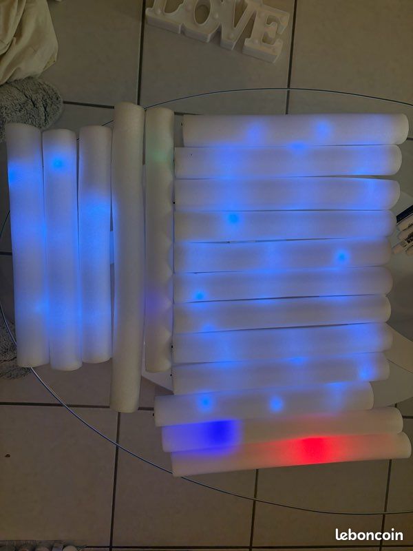 Qualité Supérieure Pack de fête Bâton lumineux (228 pièces) 100 x 20cm