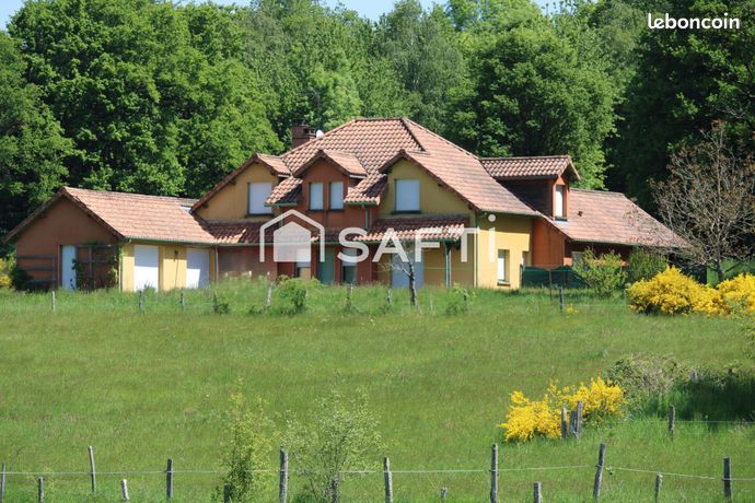 Maison 6 pièces 215 m²