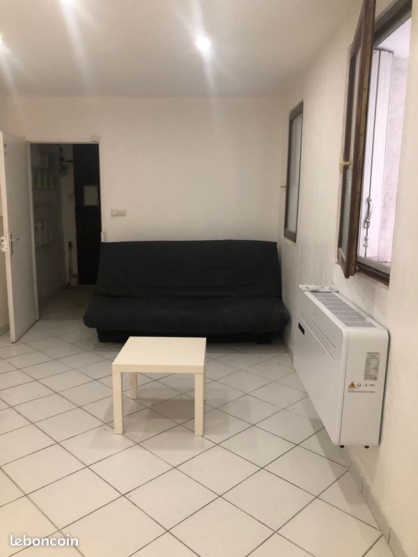 Appartement 1 pièce 21 m² · à Aubagne · 21 m² · 550 €