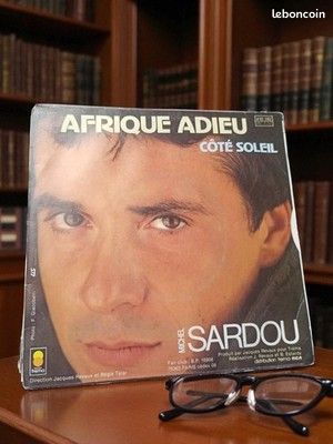 Vinyle 45 tours ancien Michel Sardou rétro collection musique française vintage (image 1)
