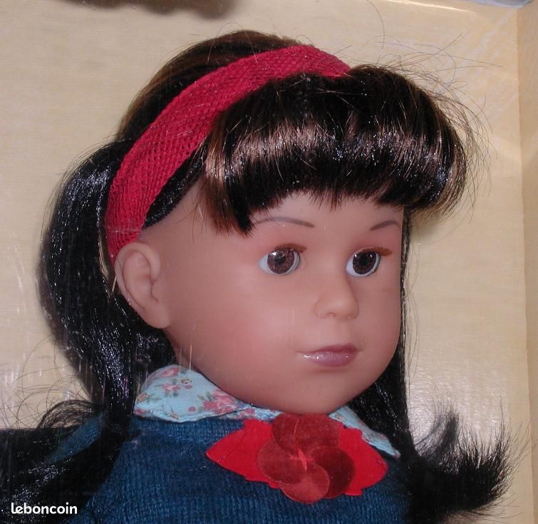 POUPEE COROLLE LILI BELLE brune méché de 42 cm de 2005