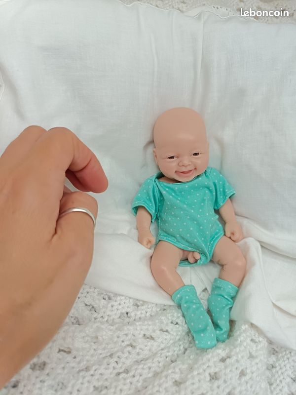 Mini Poupée Reborn Garçon Tout Silicone – Corps Souple Et Flexible, Neuf