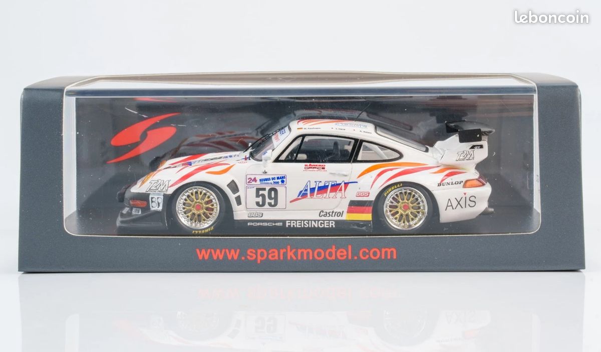 1:43 SPARK PORSCHE 911 (993) GT2 Coupé Blanc 60 Années 911 Dealer Version EUR 107,85 - FR