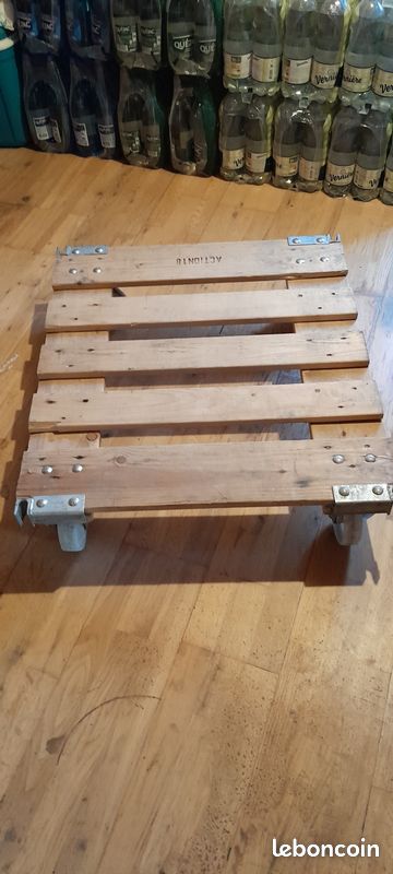 4 Palettes roulantes faites maison très solides et pratiques pour déménagement ou tout autre chose, supportent 250/300 kilos que j'ai testé (image 2)