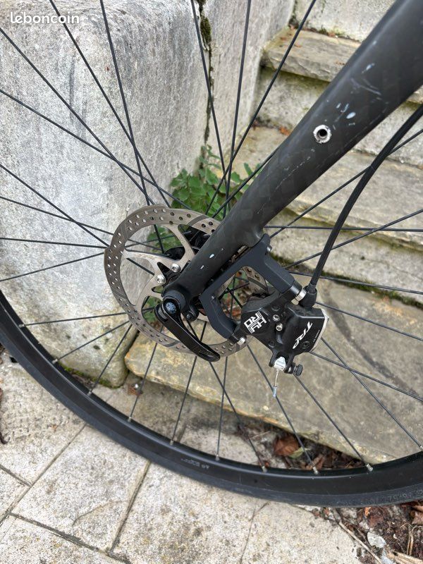 Vélo Route Triban RC520 (image 10)